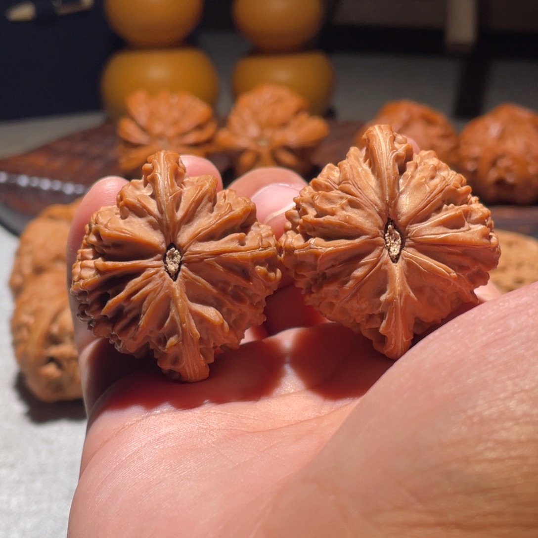 ㅤ***肉文玩核桃吊坠40正磨