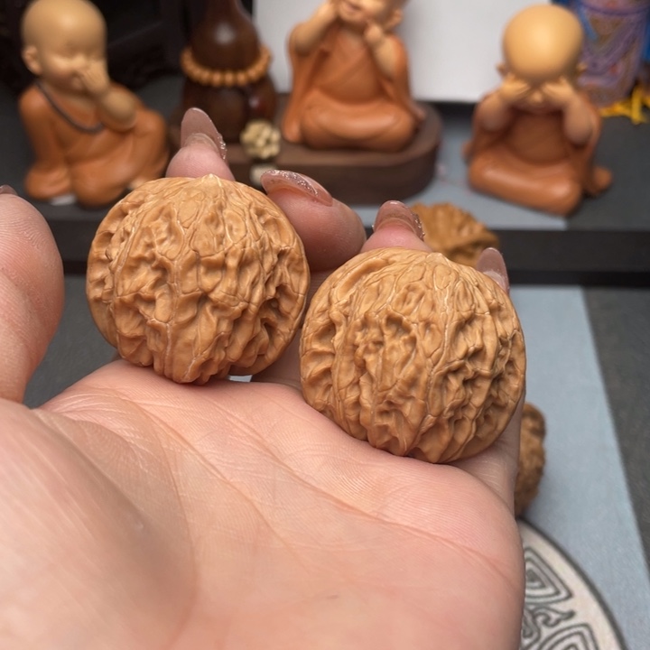 文玩核桃把件磨盘38全品