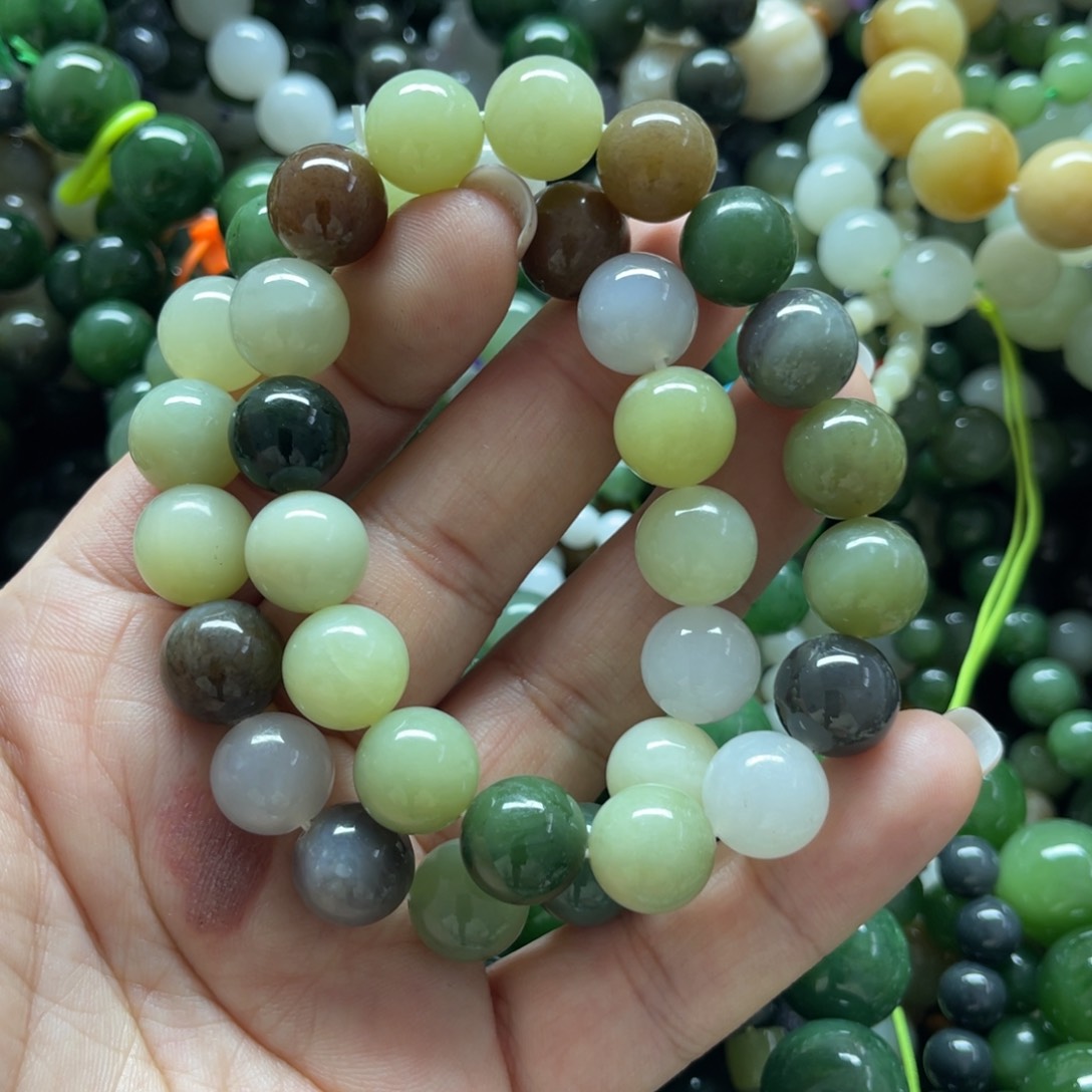 和田玉手链未镶嵌多样性