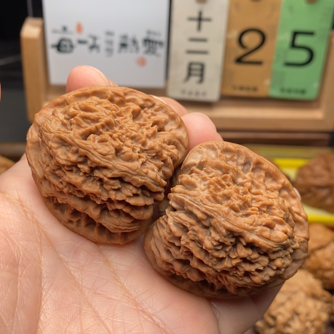 看***抖把件文玩核桃南疆44