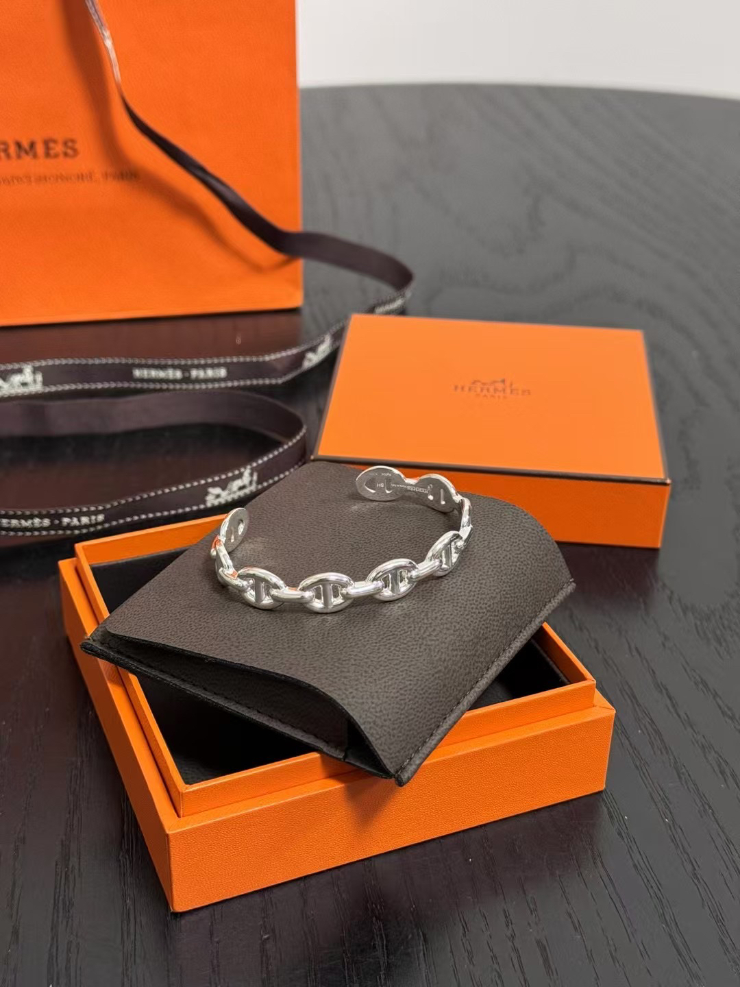 未使用 Hermes/爱马仕 全新未使用爱马仕手镯