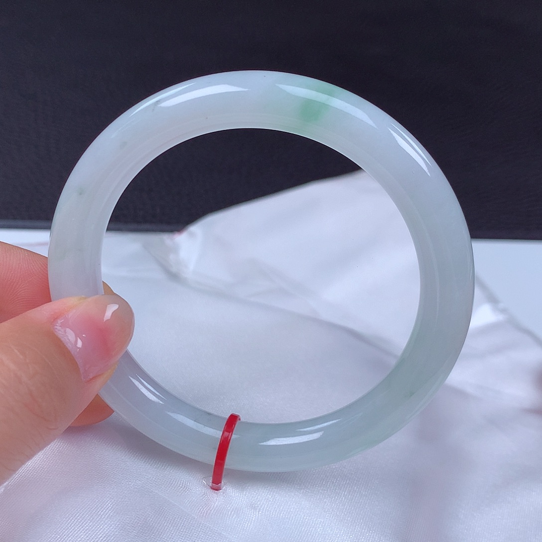 翡翠手镯未镶嵌57圈口683003