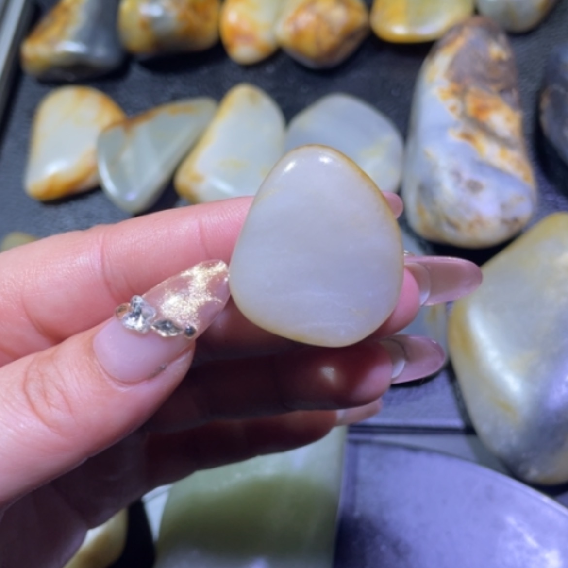 【闪购商品】和田玉颈饰未镶嵌乐*哥