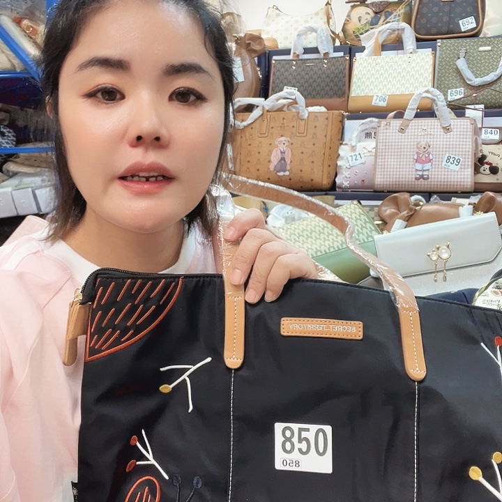 PU包包包包包包包包吧