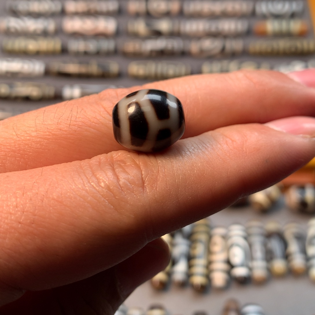 冬***.玛瑙/玉髓未镶嵌颈饰