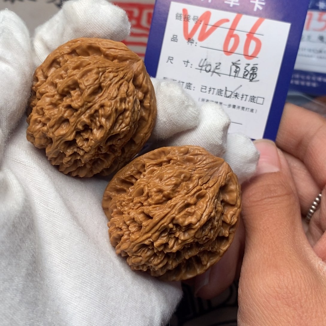 文玩核桃吊坠文玩核桃