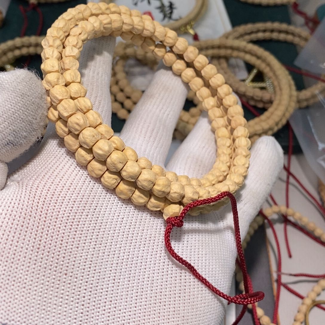 柏香籽/百香籽吊坠哎*喂