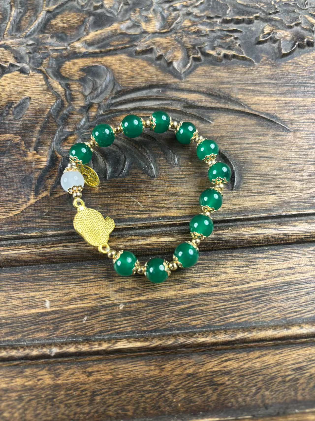 绿玉小白兔手串一个{小奇甄选}