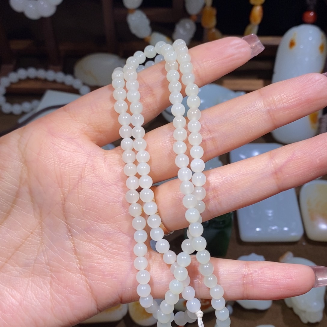 和田玉手链未镶嵌土**丝