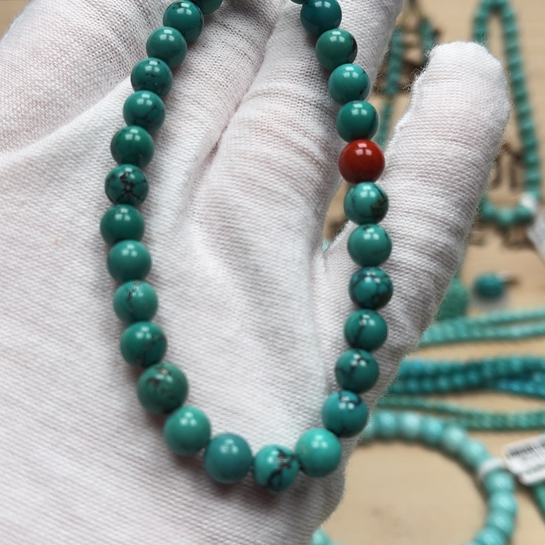 绿松石圆珠未镶嵌静*地