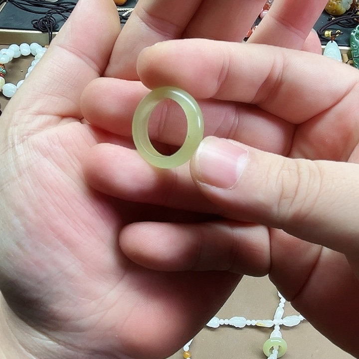 未镶嵌手链和田玉