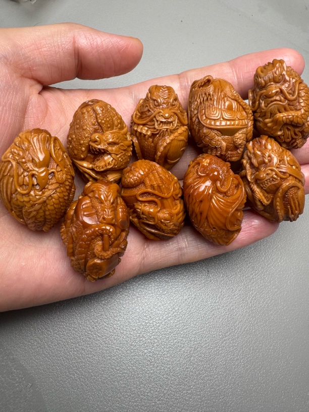 翟娟龙生九子2.2尺寸果王核