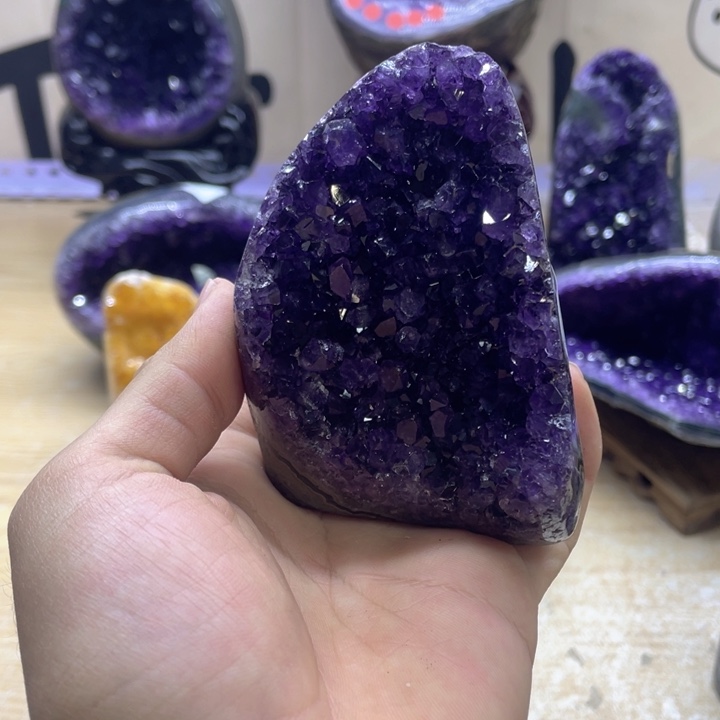 未镶嵌珠宝半成品紫晶