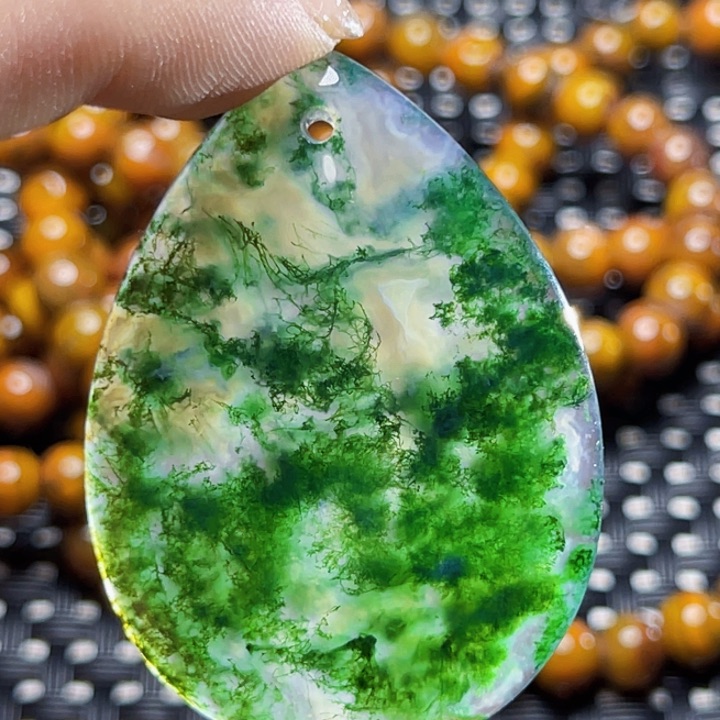 玛瑙/玉髓颈饰未镶嵌鹤**间