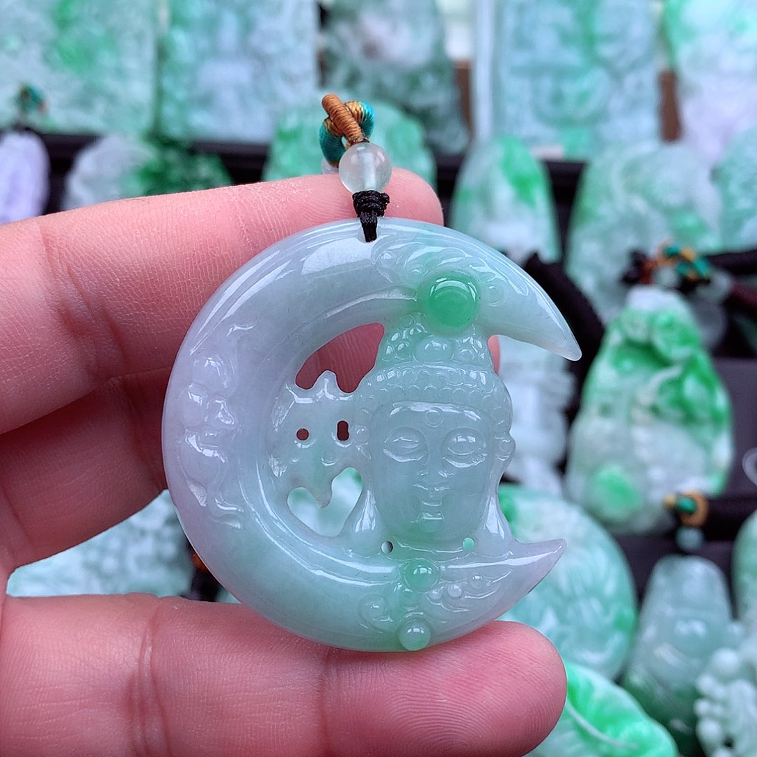 翡翠吊坠(不含链)未镶嵌