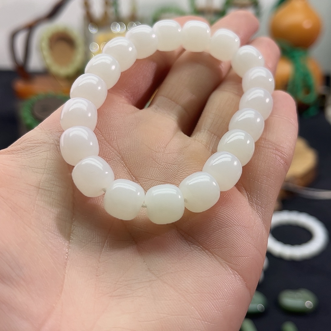 和田玉未镶嵌颈饰俄料-白玉-老型手串-11mm