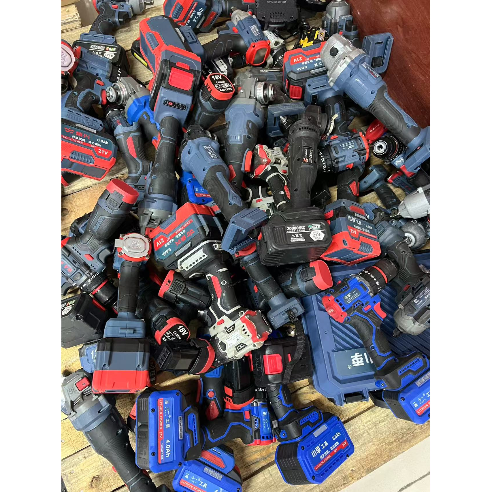 锂电电动工具随机配件