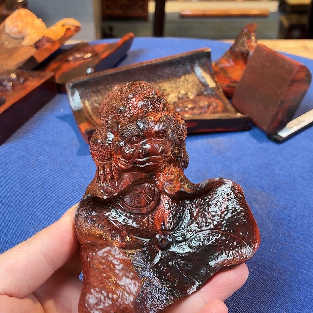 用***0端景台紫檀木类收藏