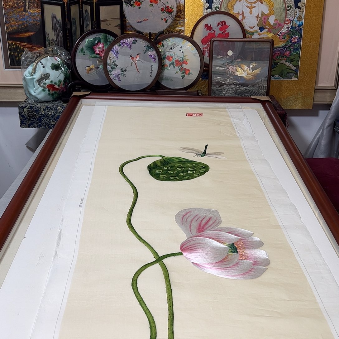 哈***哈刺绣纯手工刺绣画