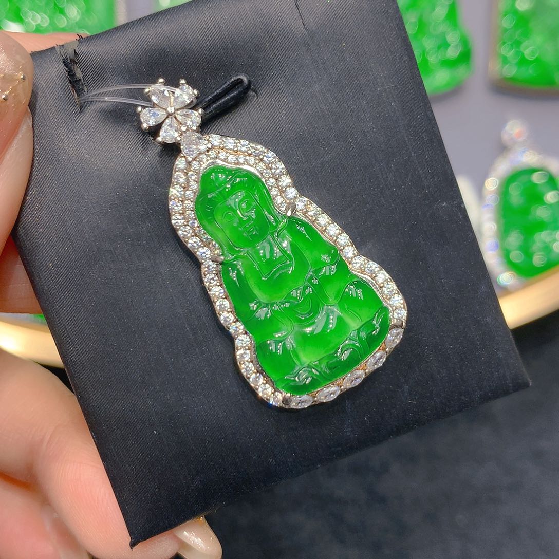 翡翠银S925镶嵌吊坠(赠链)0005