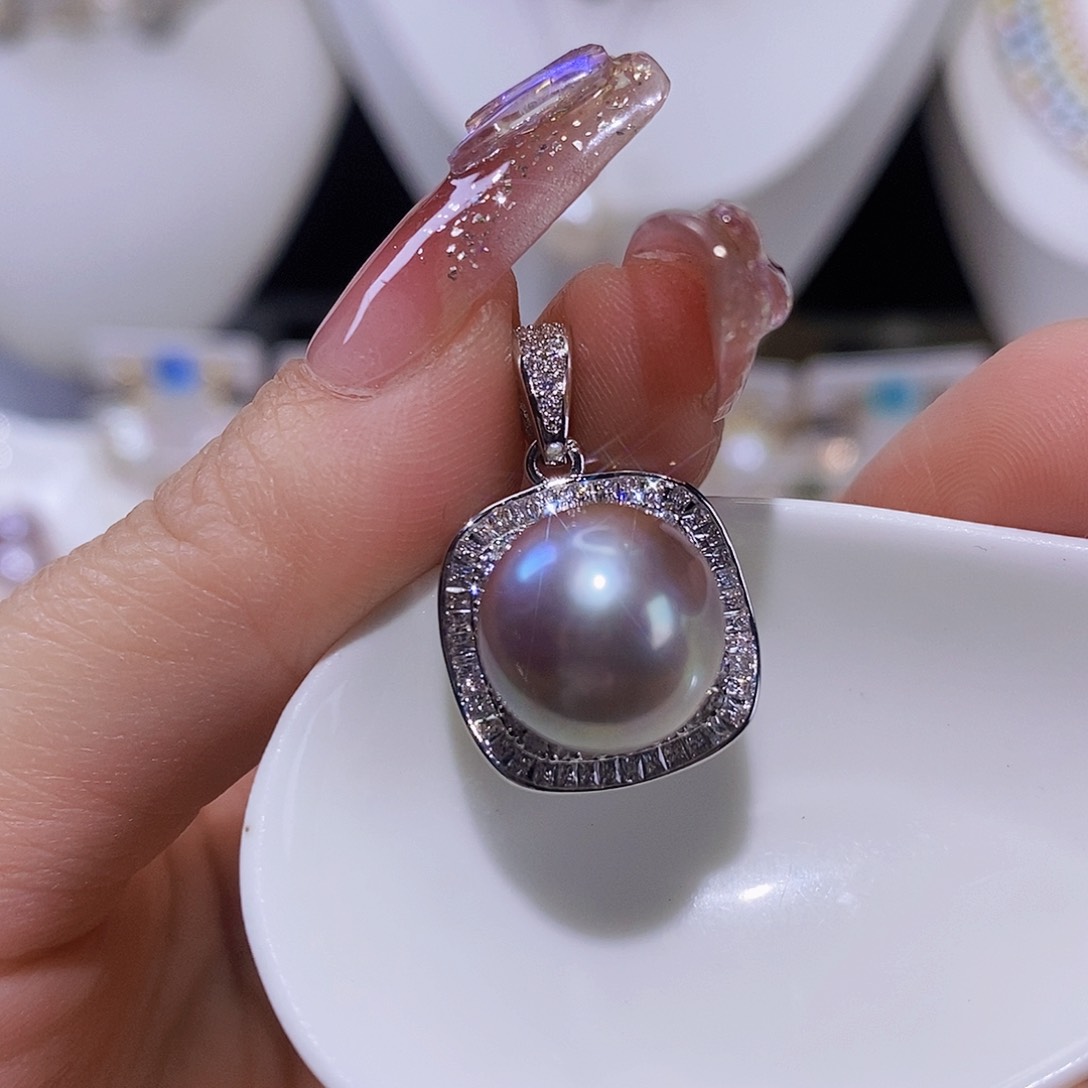 淡水珍珠颈饰合金