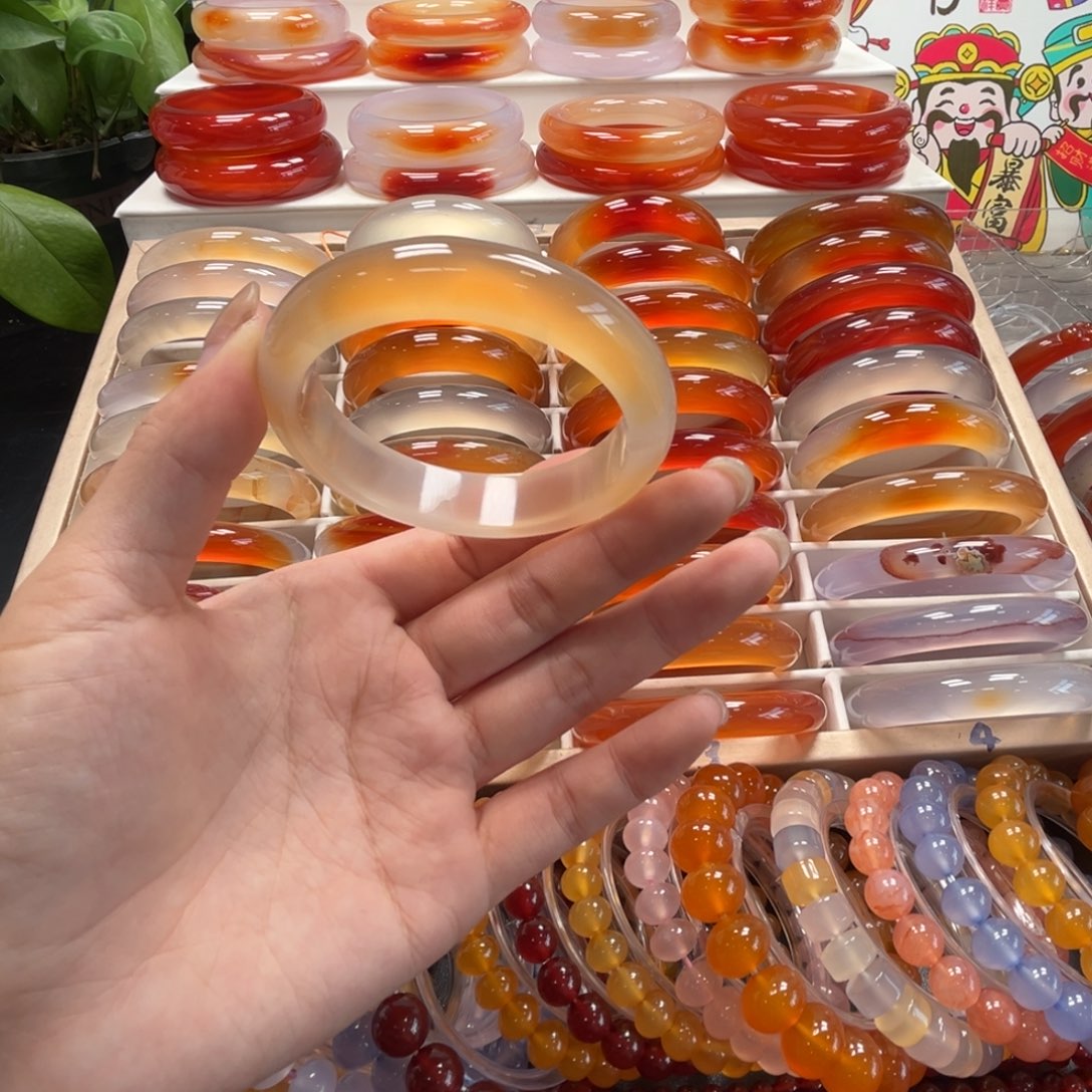 手镯玛瑙/玉髓未镶嵌小***子