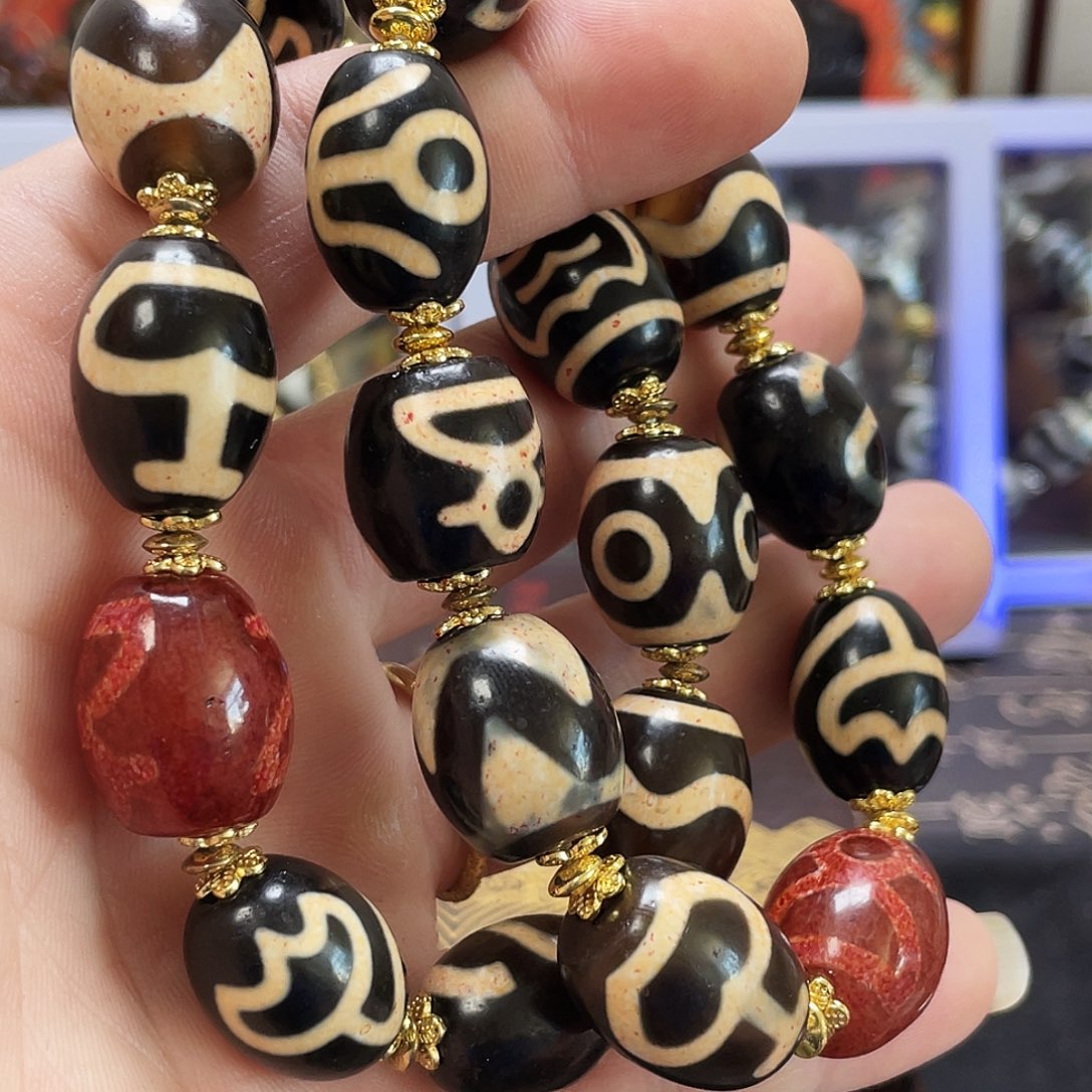 玛瑙/玉髓未镶嵌多样性发一条