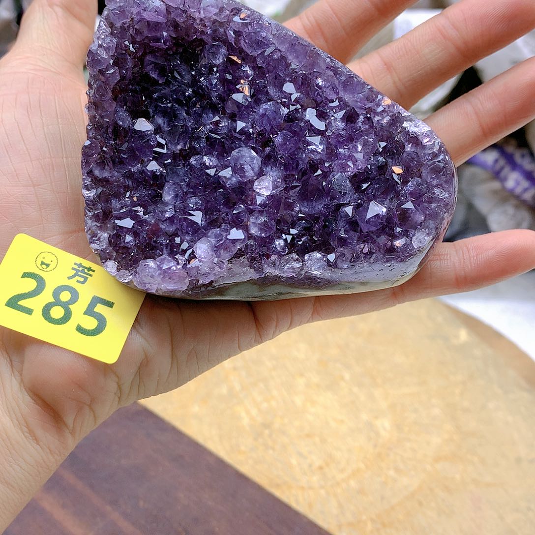 紫晶大型摆件（非配饰）未镶嵌