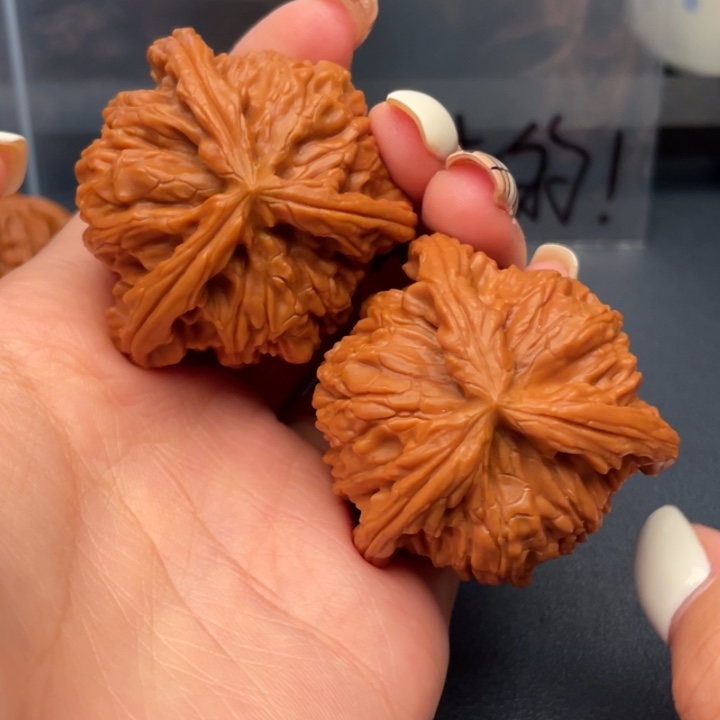 来****吊坠文玩核桃白狮子