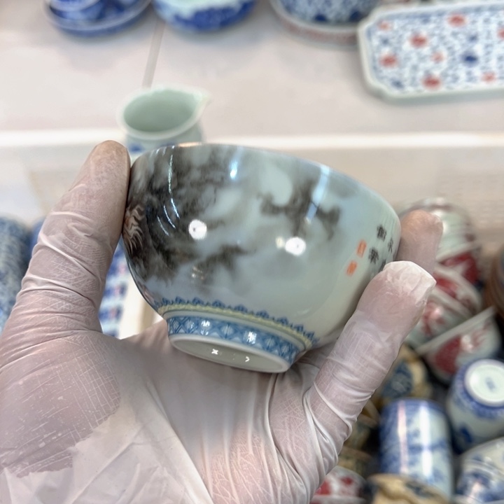 瓷片粉彩梦马鸡心杯主人杯全品