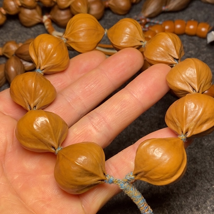 橄榄核手串2.4四花有裂17号