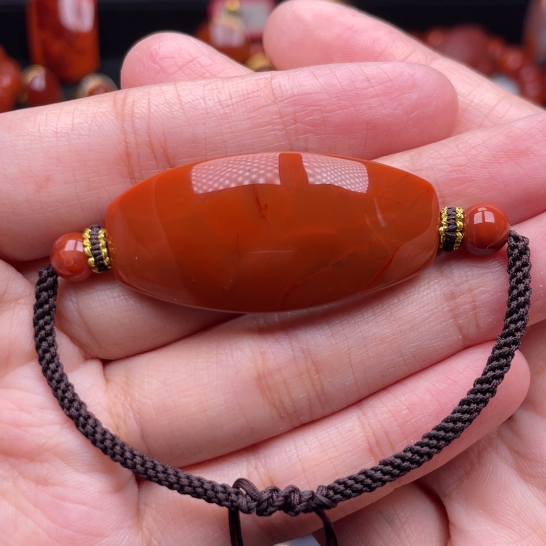 南红玛瑙未镶嵌珠宝奇石手牌