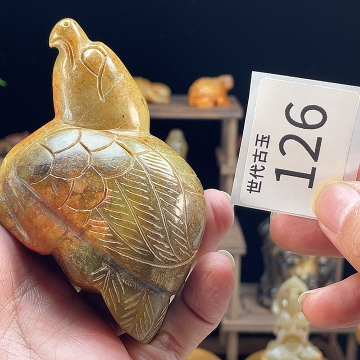 和田玉（糖玉）未镶嵌挂件