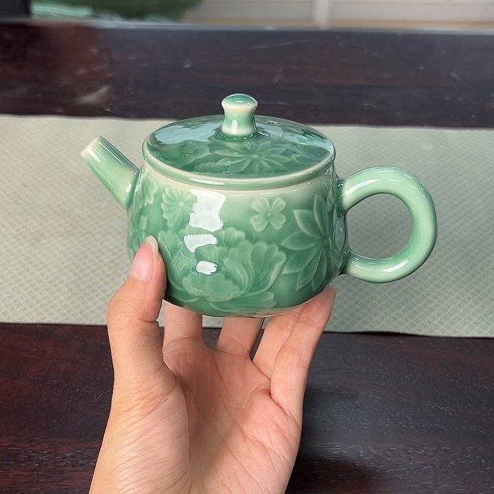 龙泉云间青瓷小米茶器