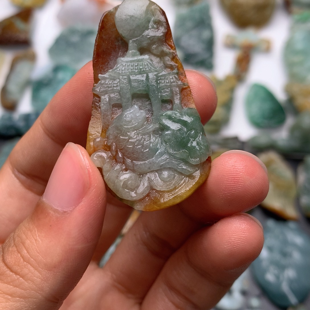 定制翡翠未镶嵌翡翠