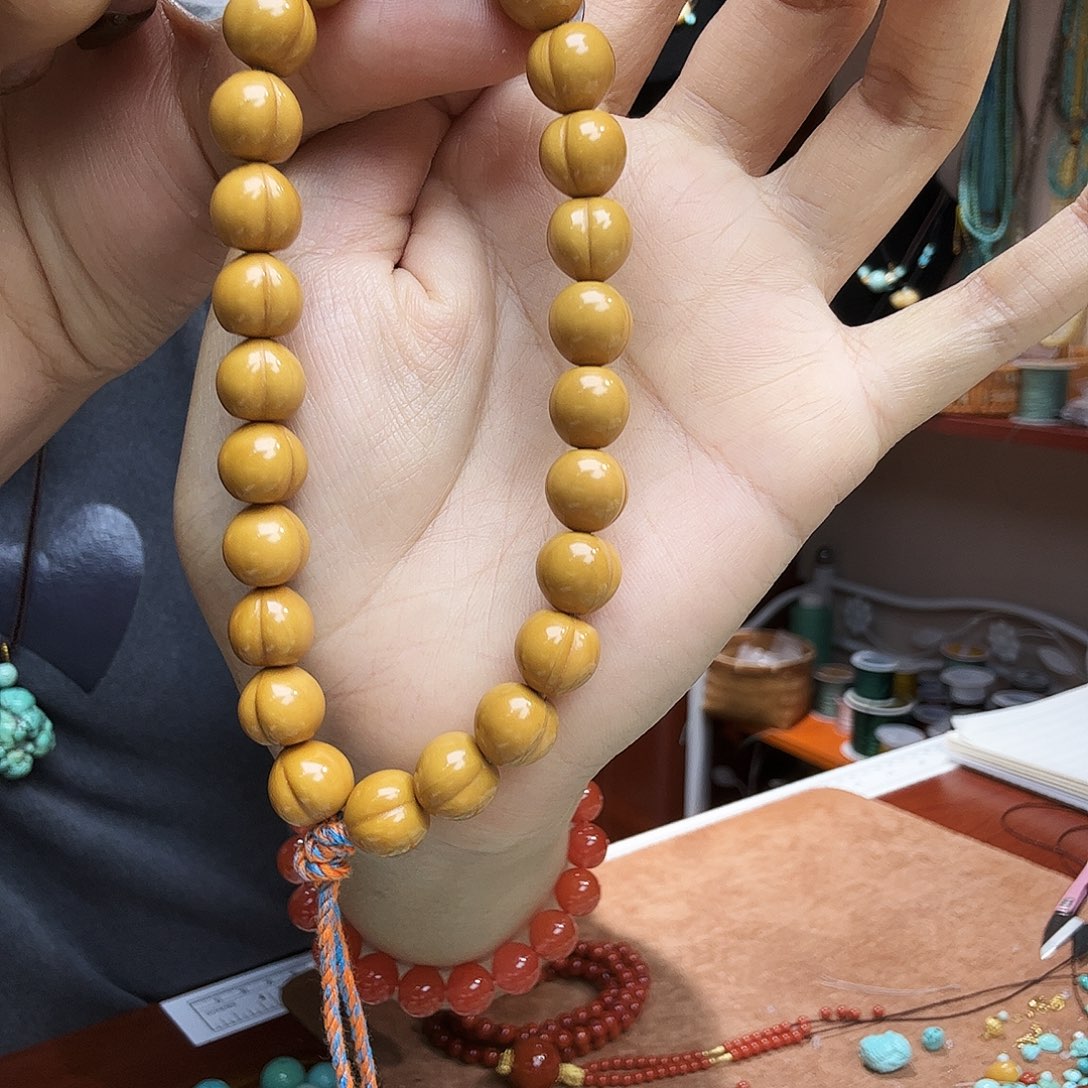 *****吊坠猴头核桃猴头