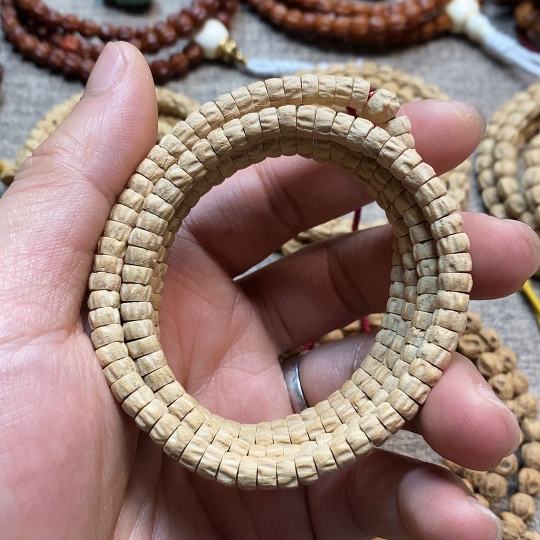 吊坠柏香籽/百香籽热振粉皮顺纹药片