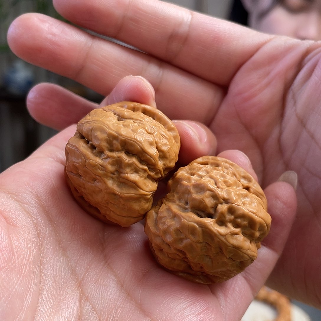 桃核把件37×40尺怀柔红皮蛤蟆头CN0973已打底