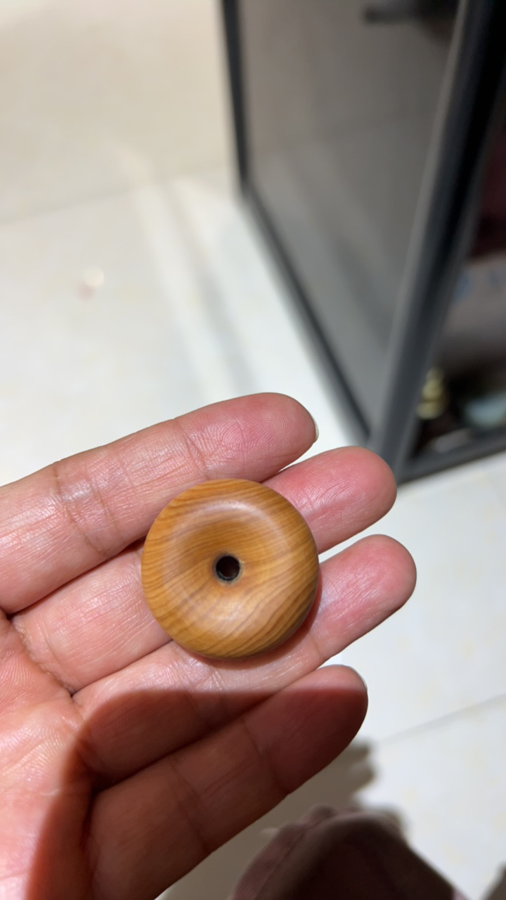 崖柏平安扣一物一拍