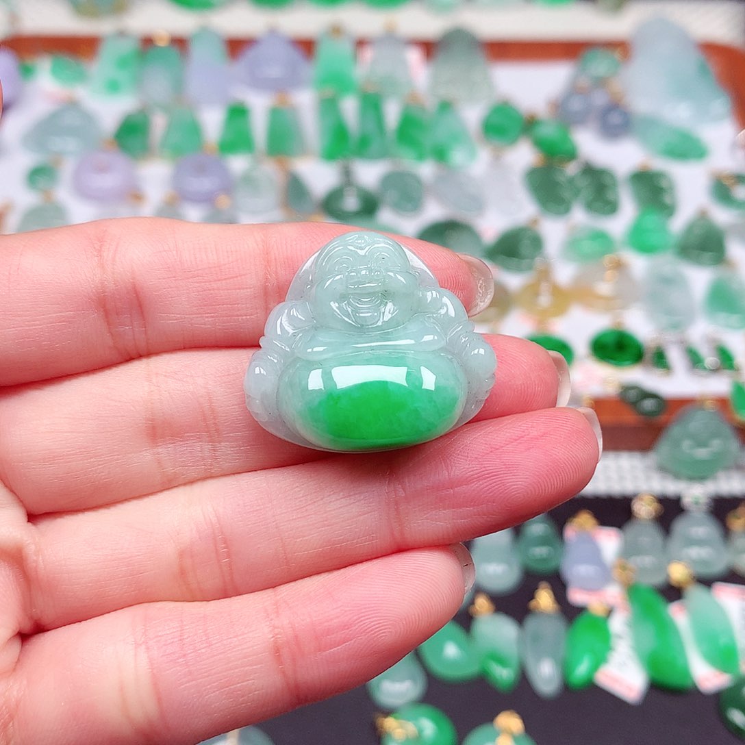 翡翠颈饰未镶嵌铃*?天然翡翠A货