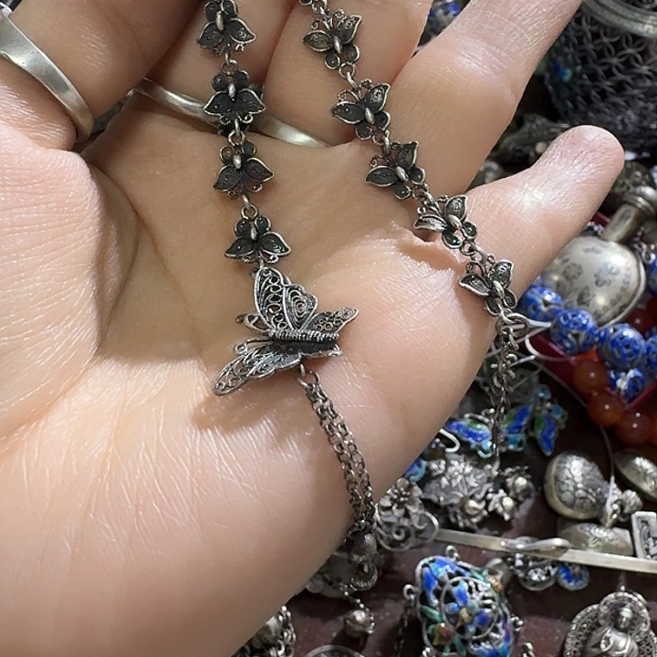 谁***线足银玻璃足银手链一条