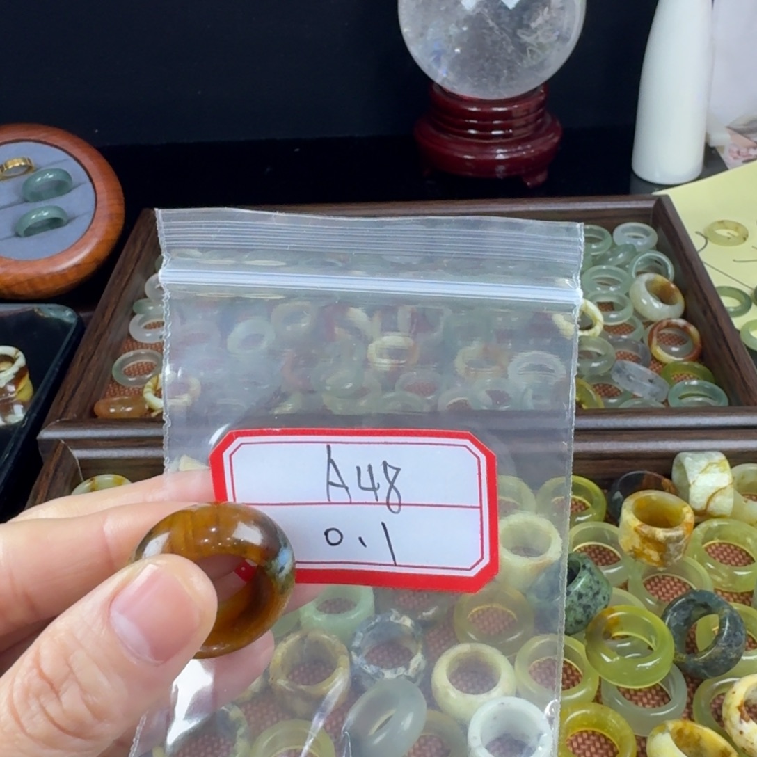 懒***王蛇纹石玉合金戒指