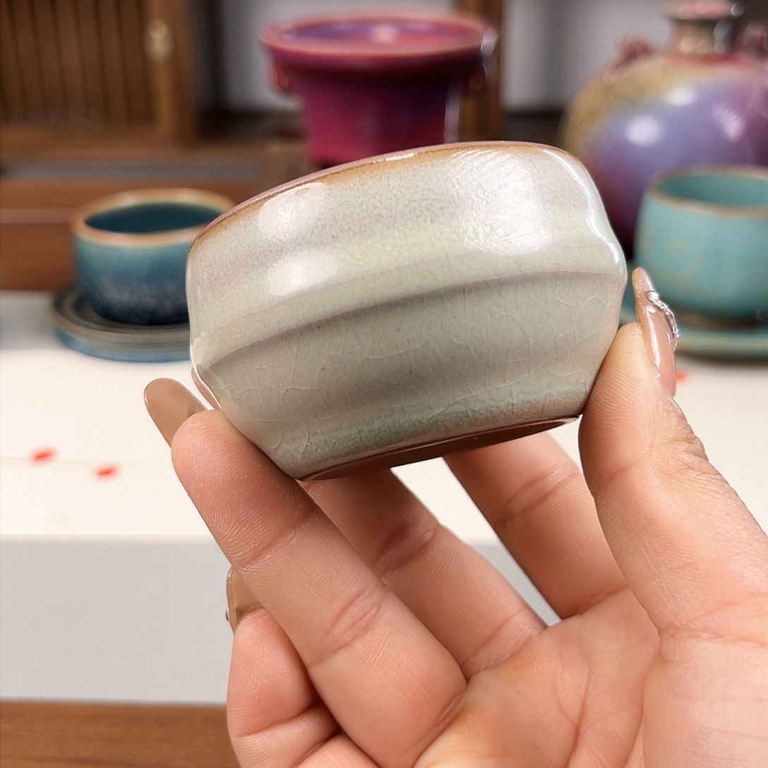 瓷片钧尚源主人杯……