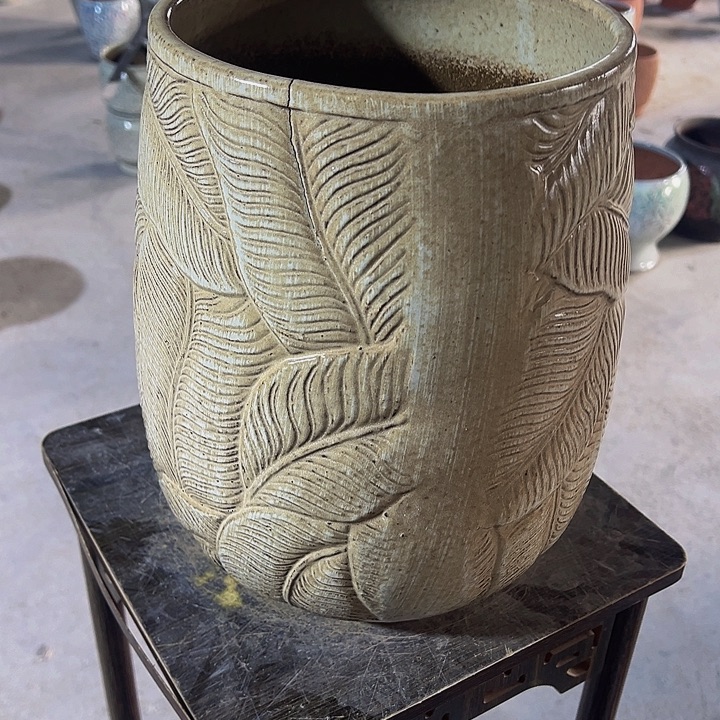 微瑕高度30厘米口径20厘米