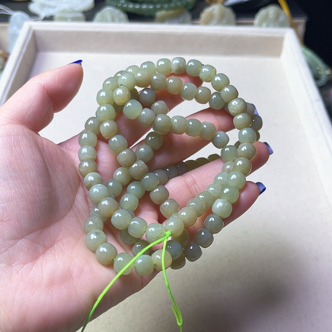 和田玉手链未镶嵌