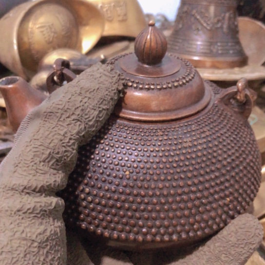 用***5闪电购铜摆件工艺品