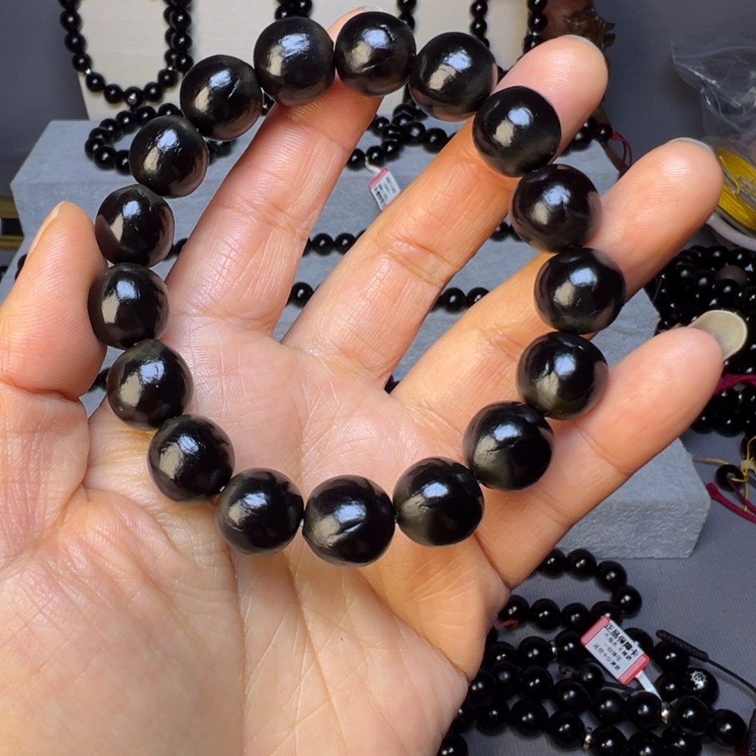 精品手串卡14毫米17颗籽紫黑色手串