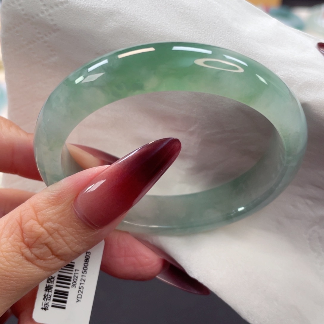 未镶嵌手镯翡翠36号54冰胶湖水绿飘雪花贵妃