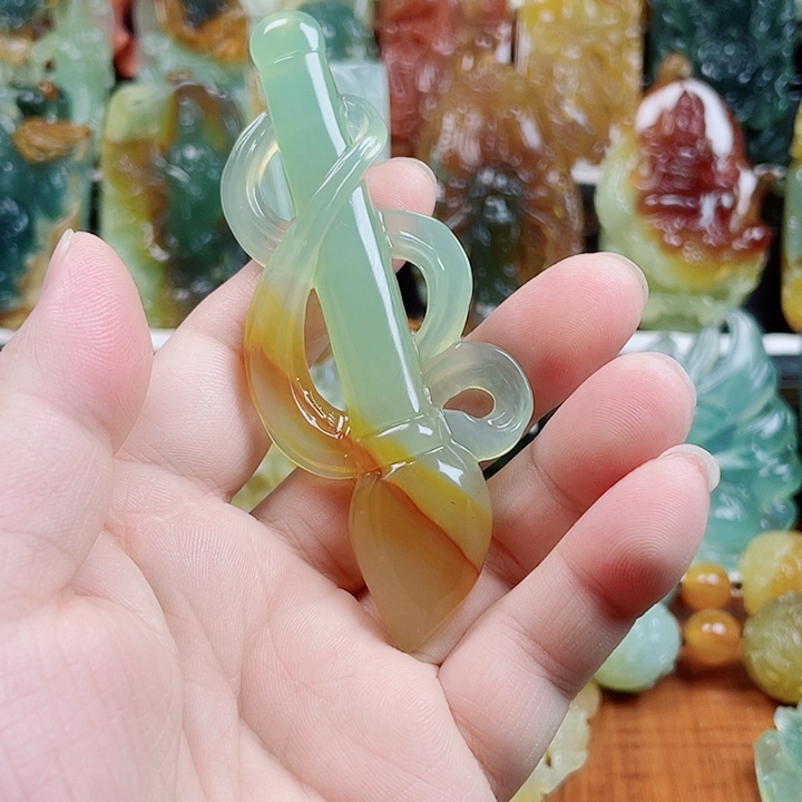 桃***子蛇纹石玉未镶嵌吊坠(不含链)