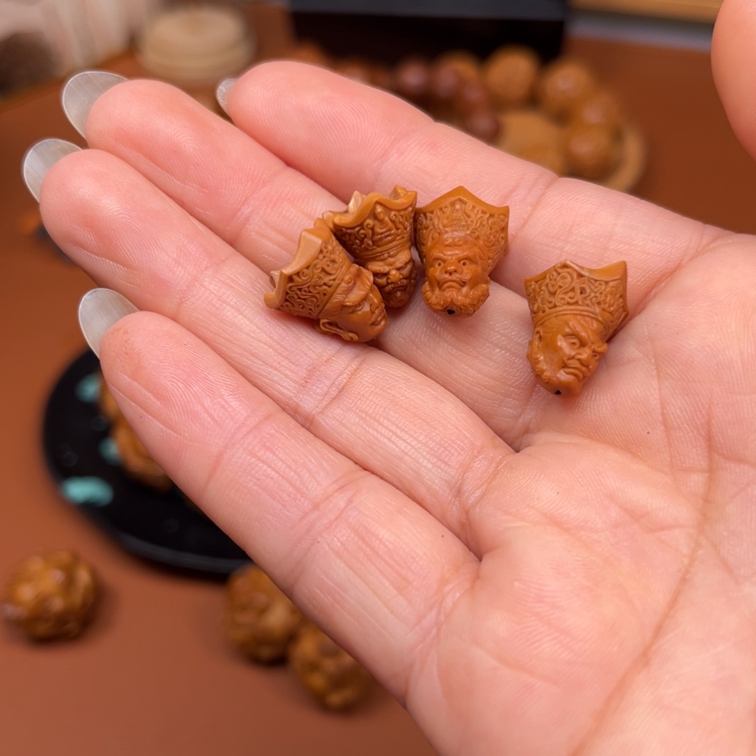 ﹎***勒橄榄核手串/手链四大天王